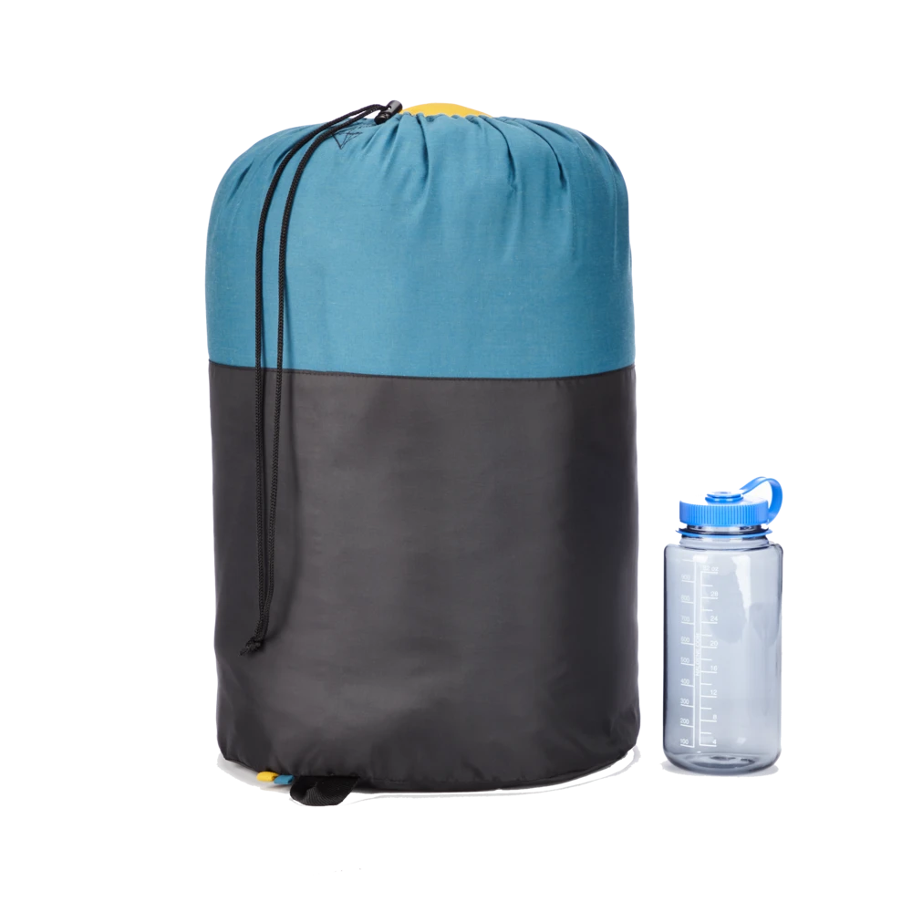 Woods Fernie Lightweight Insulated Cold Weather Sleeping Bag W/ Compression Sack, -14°C - Image 4