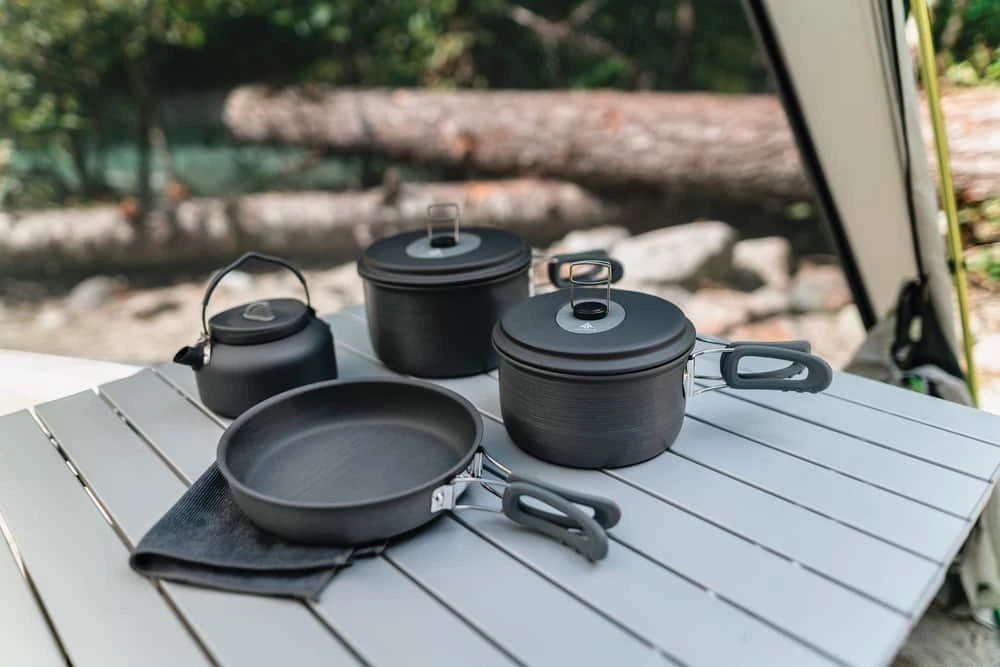 Woods™ Selkrik Aluminum Anodized Camping Cooking Set, Grey, 4-pc - Image 2